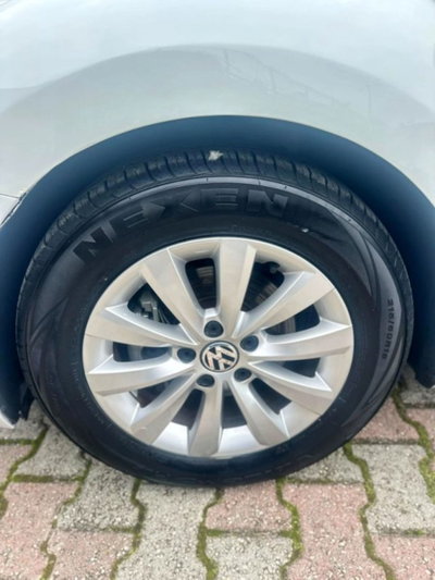 Volkswagen Maggiolino 1.2 TSI Design (12)
