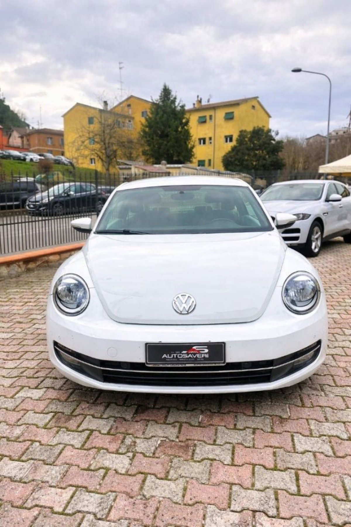 Volkswagen Maggiolino 1.2 TSI Design (2)