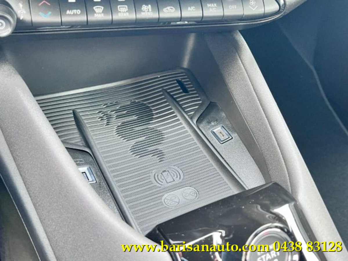 Alfa Romeo Junior 1.2 ibrida Q4 Intensa 145cv edct6 (20)