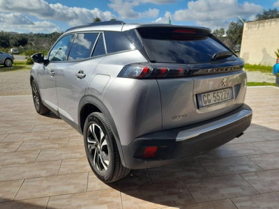 Peugeot 2008 BlueHDi 130 S&S EAT8 Allure Pack (4)