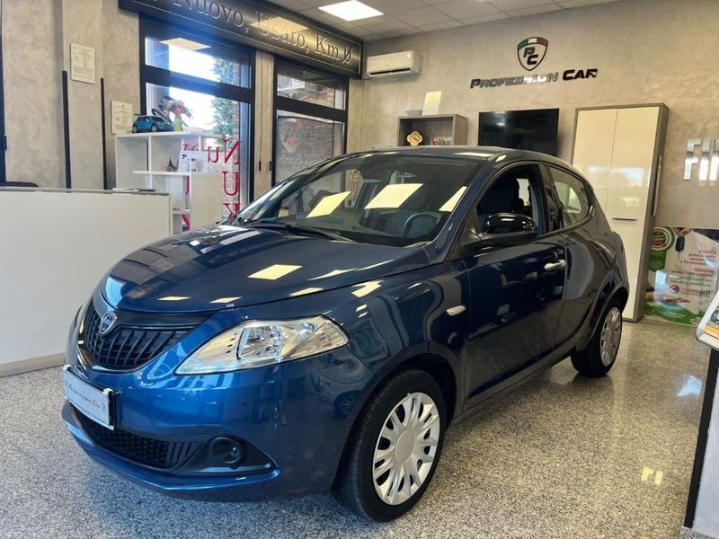 Lancia Ypsilon 1.0 FireFly 5 porte S&S Hybrid Gold Plus