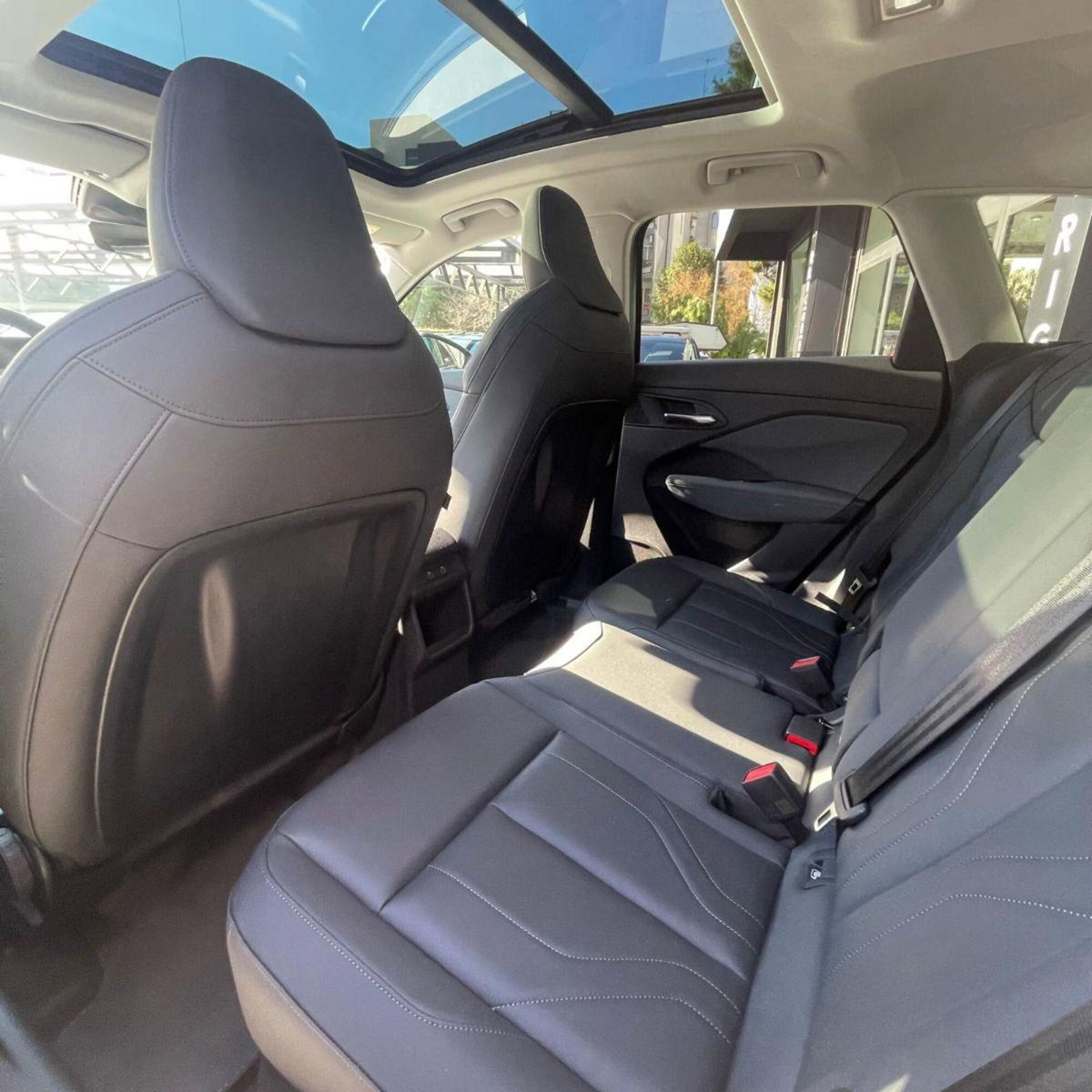 Audi Q3 Sportback 35 TDI quattro S tronic S line edition (7)