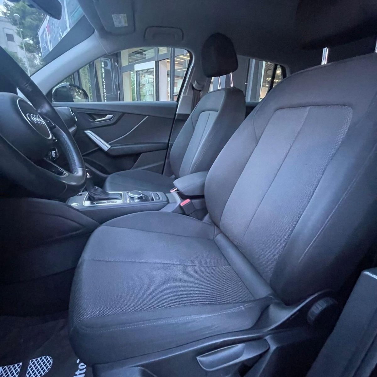Audi Q2 Q2 30 TDI S tronic Business (12)