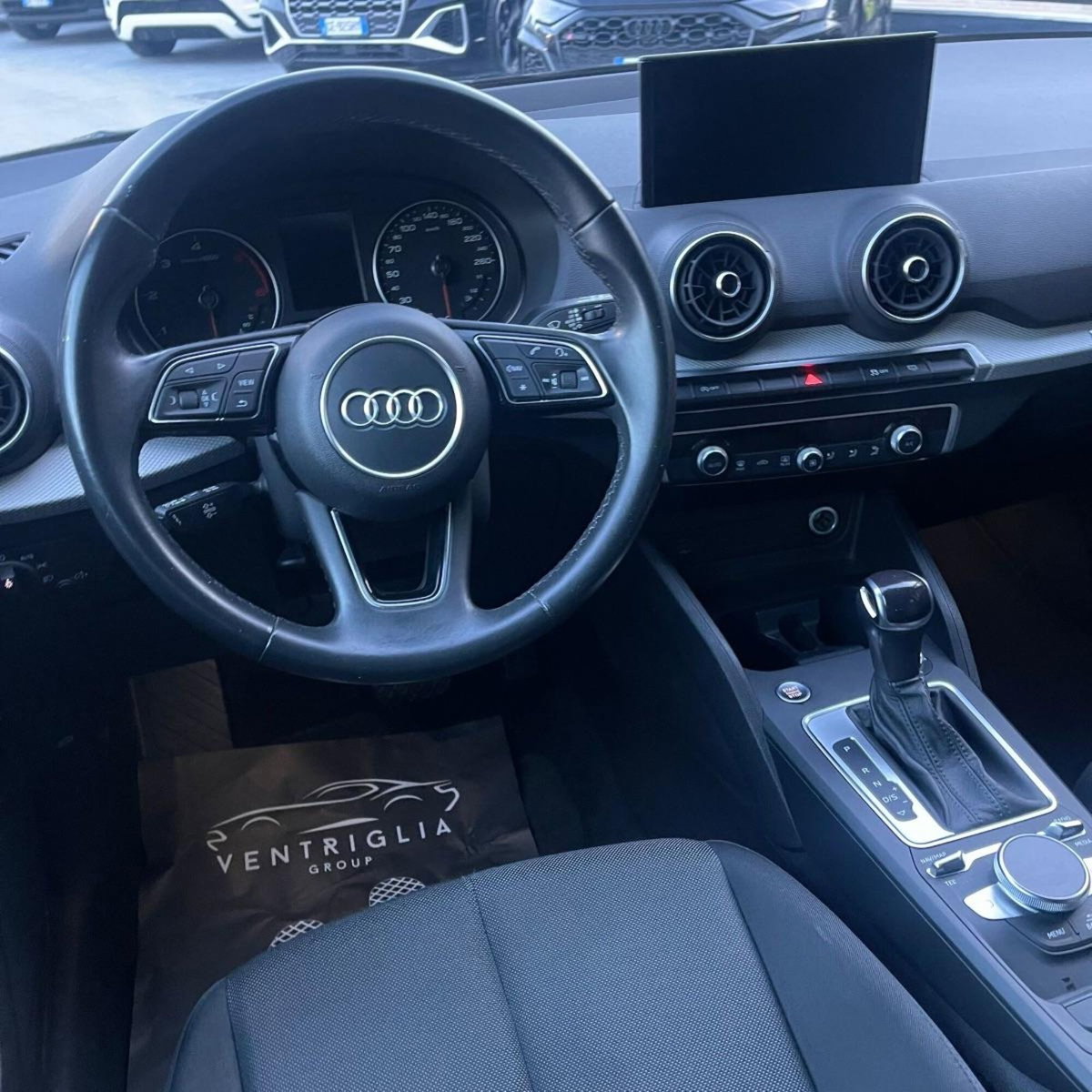 Audi Q2 Q2 30 TDI S tronic Business (9)