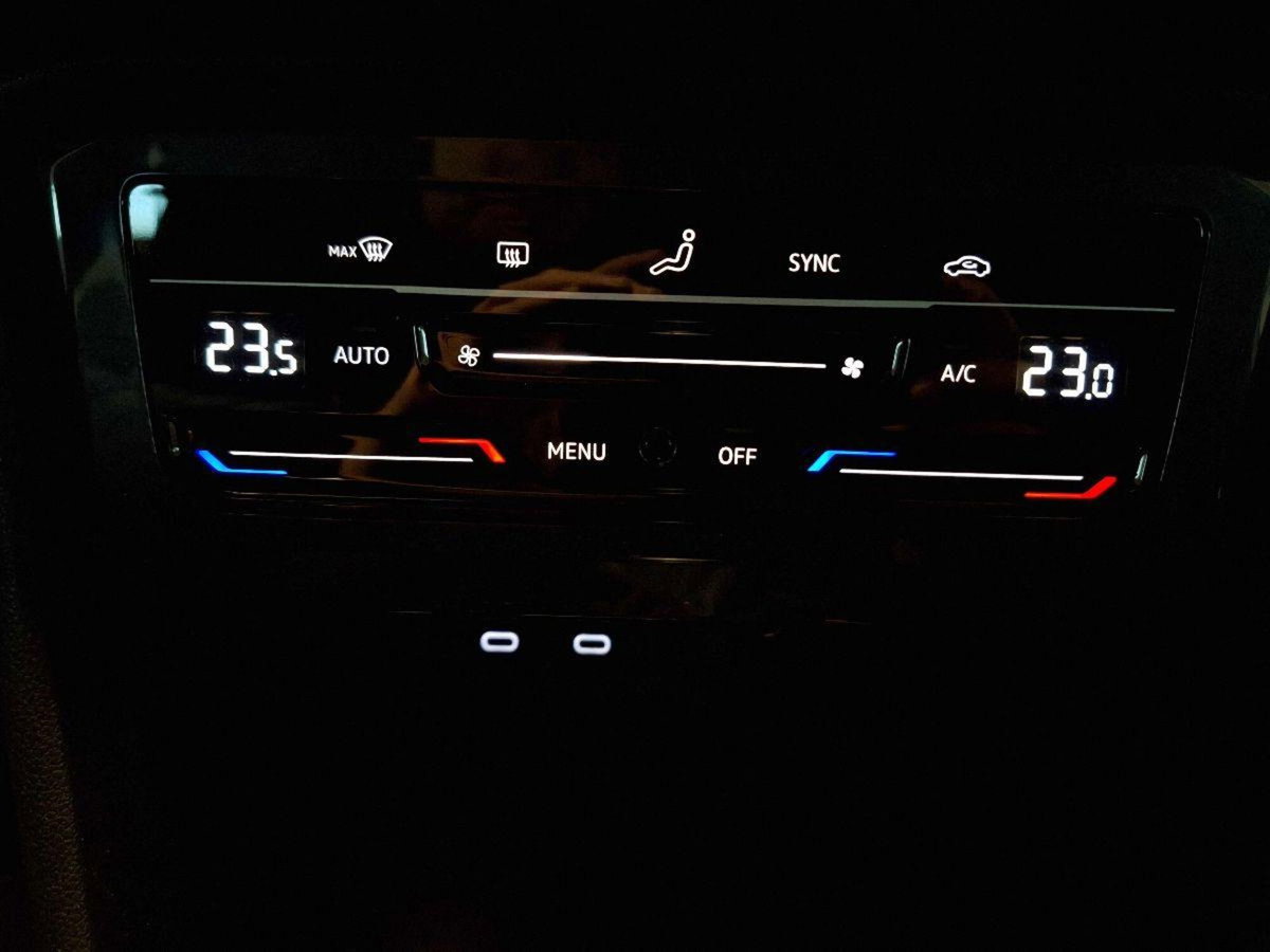 Volkswagen Tiguan Allspace 2.0 TDI SCR DSG 4MOTION Advanced BMT (15)