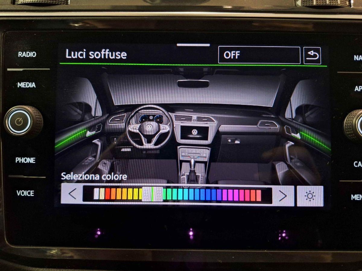 Volkswagen Tiguan Allspace 2.0 TDI SCR DSG 4MOTION Advanced BMT (9)