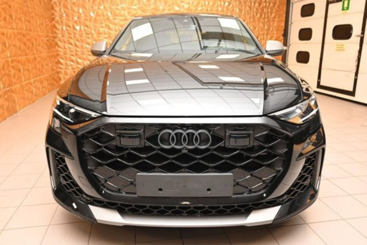 Audi RS Q8 Q8 4.0 mhev 48V performance 640cv tiptronic (3)