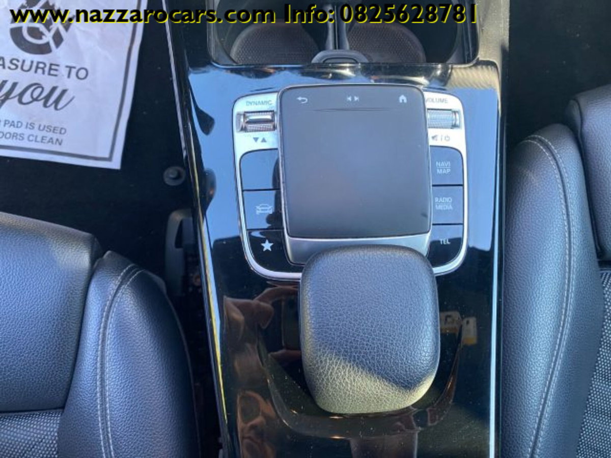 Mercedes-Benz Classe A Sedan 180 d Automatic 4p. Business (15)