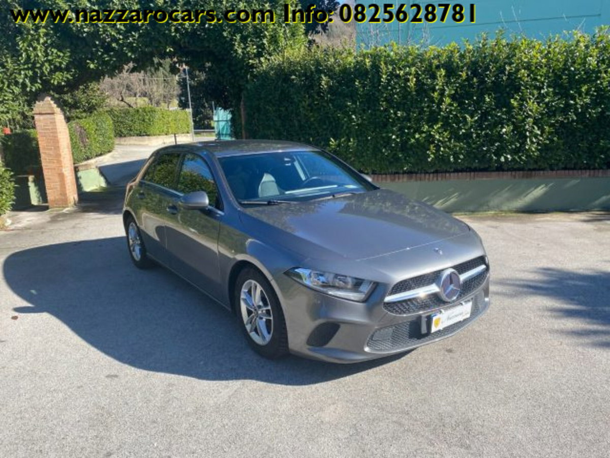 Mercedes-Benz Classe A Sedan 180 d Automatic 4p. Business (16)