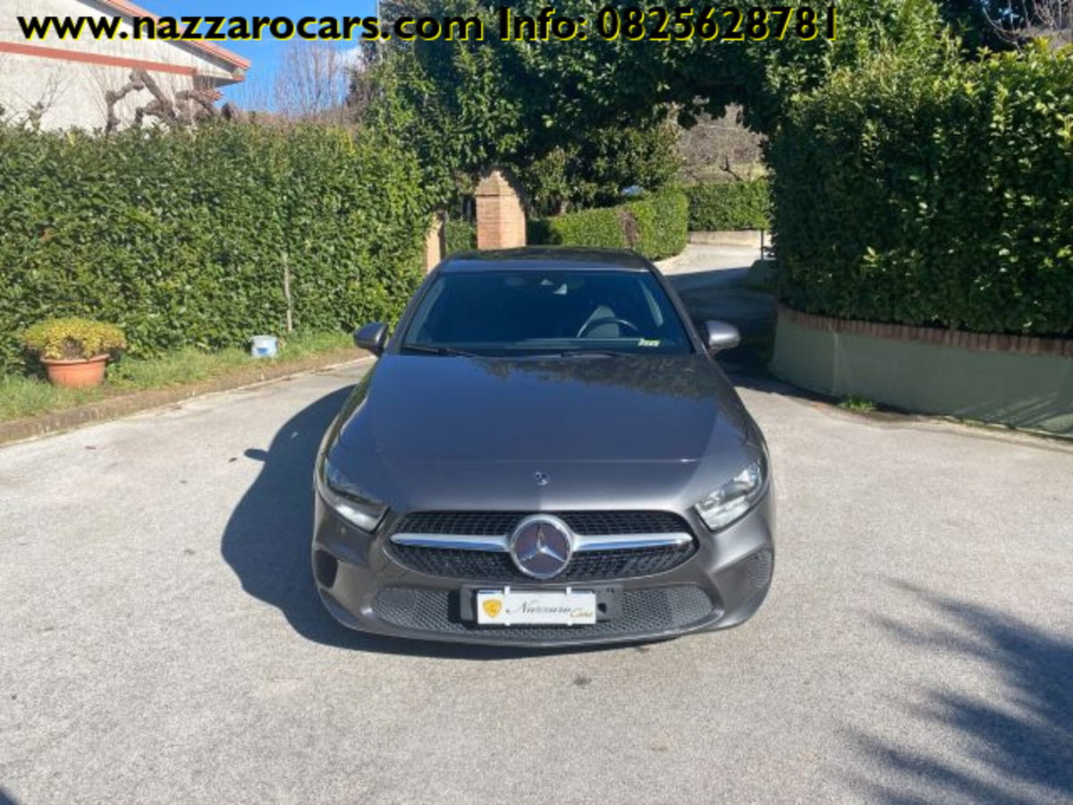 Mercedes-Benz Classe A Sedan 180 d Automatic 4p. Business (3)