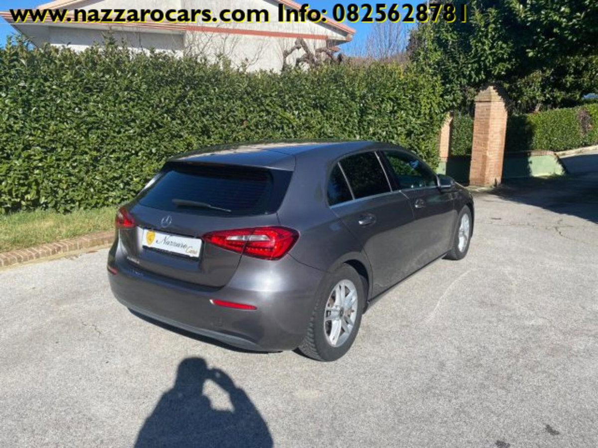 Mercedes-Benz Classe A Sedan 180 d Automatic 4p. Business (4)
