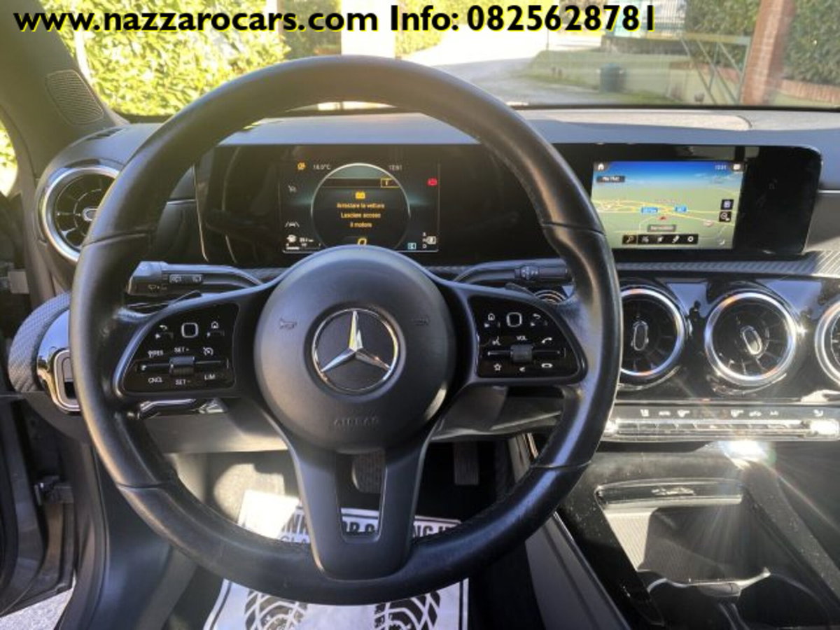Mercedes-Benz Classe A Sedan 180 d Automatic 4p. Business (8)