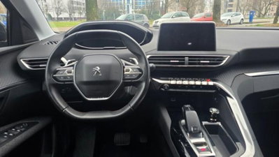 Peugeot 3008 BlueHDi 120 EAT6 S&S Business (17)