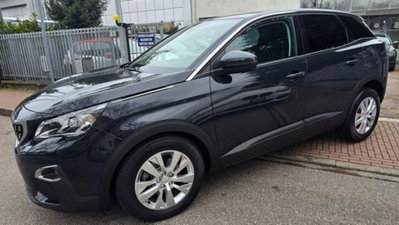 Peugeot 3008 BlueHDi 120 EAT6 S&S Business (2)