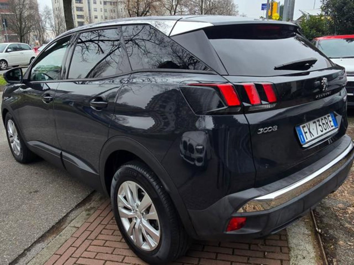 Peugeot 3008 BlueHDi 120 EAT6 S&S Business (5)