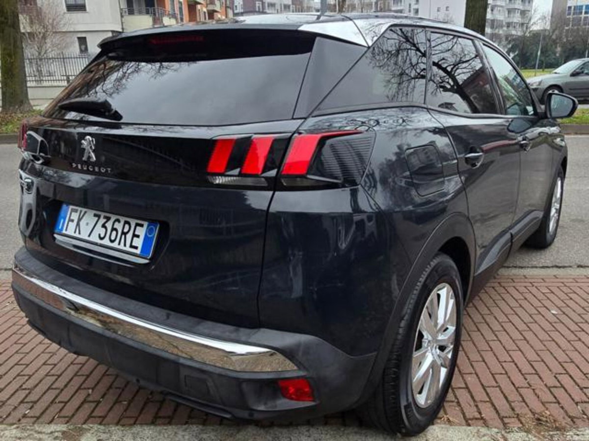 Peugeot 3008 BlueHDi 120 EAT6 S&S Business (7)