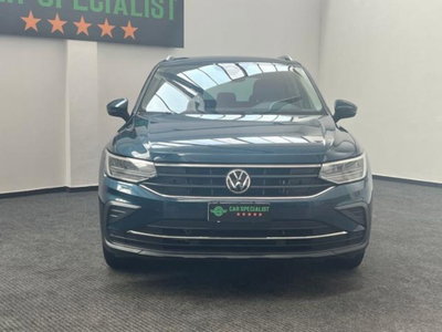 Volkswagen Tiguan 1.5 TSI 150 CV DSG ACT R-Line (3)