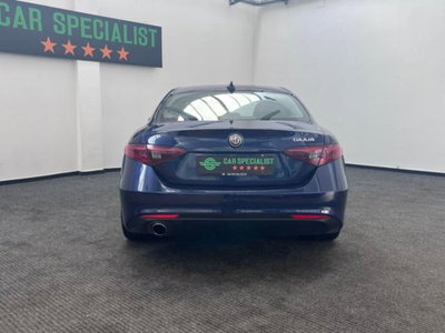 Alfa Romeo Giulia 2.2 Turbodiesel 150 CV AT8 Super (6)