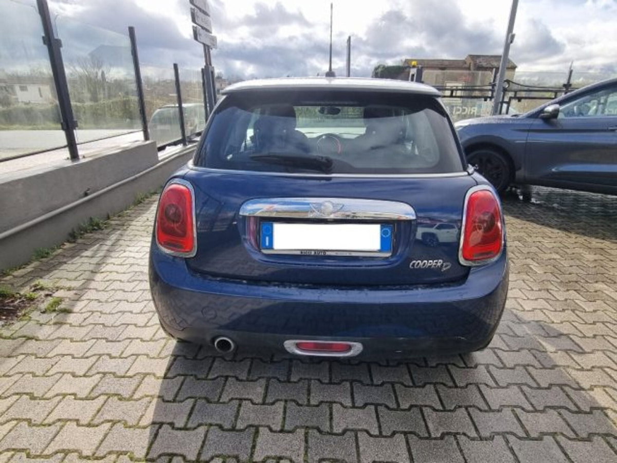 MINI Mini 1.5 Cooper D (5)