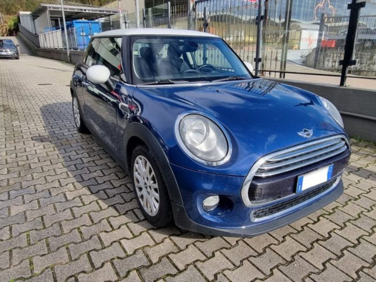 MINI Mini 1.5 Cooper D (8)
