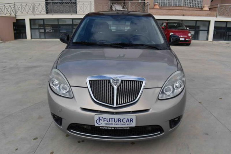 Lancia Ypsilon 1.2 69 CV Diva