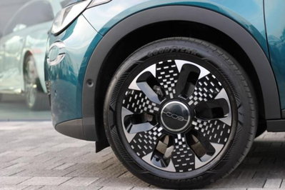 Fiat 600 1.2 hybrid La Prima 110cv auto (20)