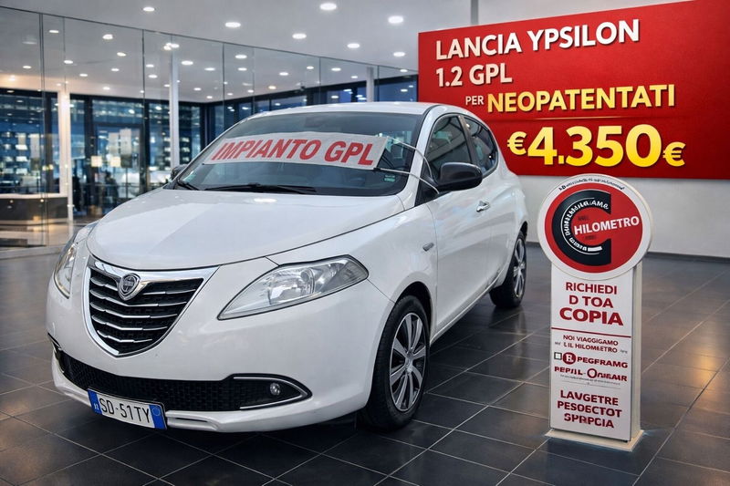 Lancia Ypsilon 1.2 69 CV 5 porte GPL Ecochic Gold