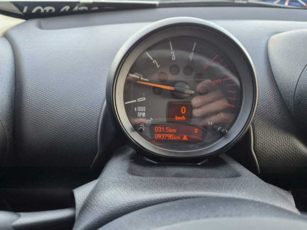 MINI Mini Countryman 1.6 One D Business XL Countryman (10)