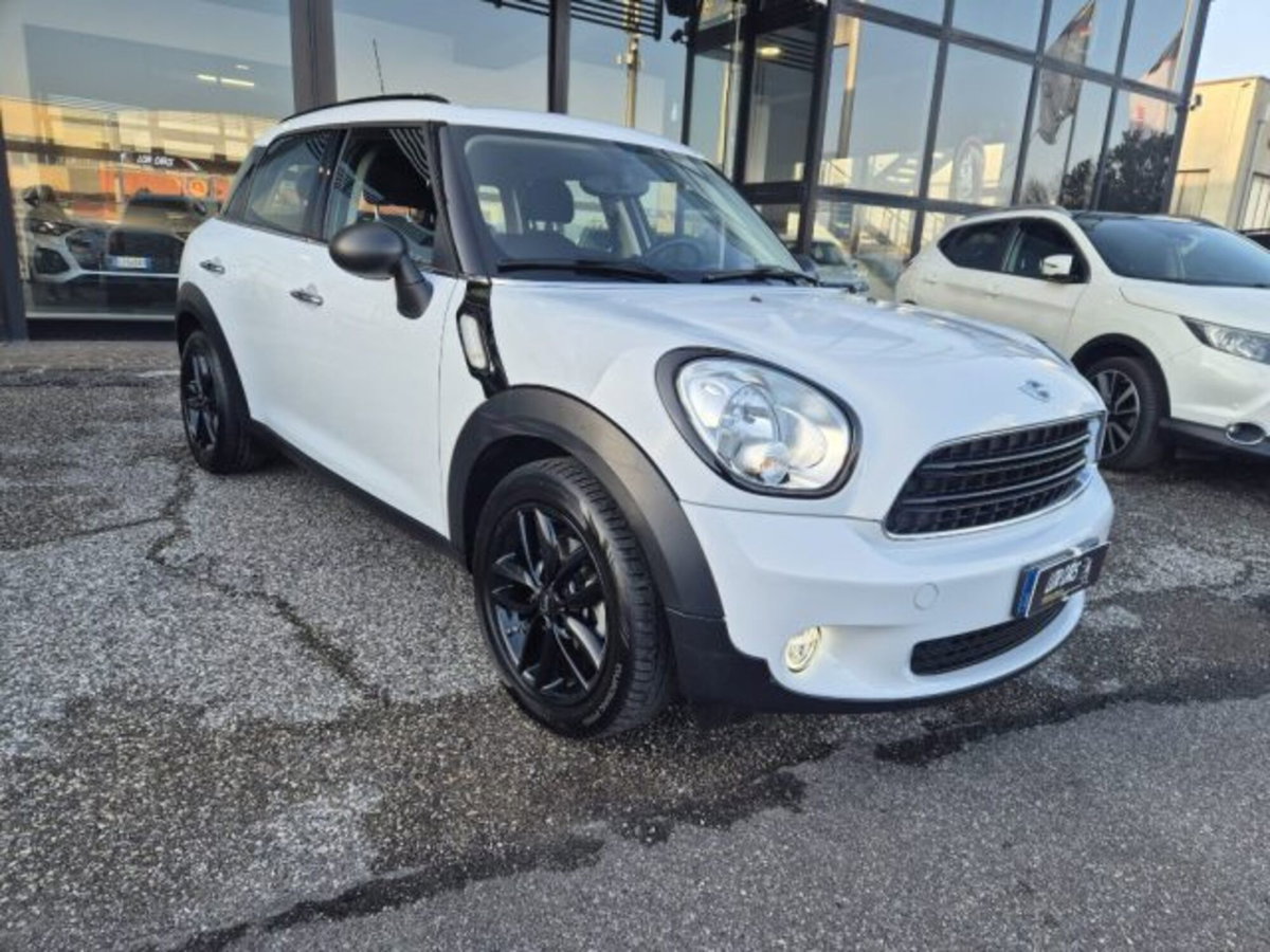 MINI Mini Countryman 1.6 One D Business XL Countryman (2)