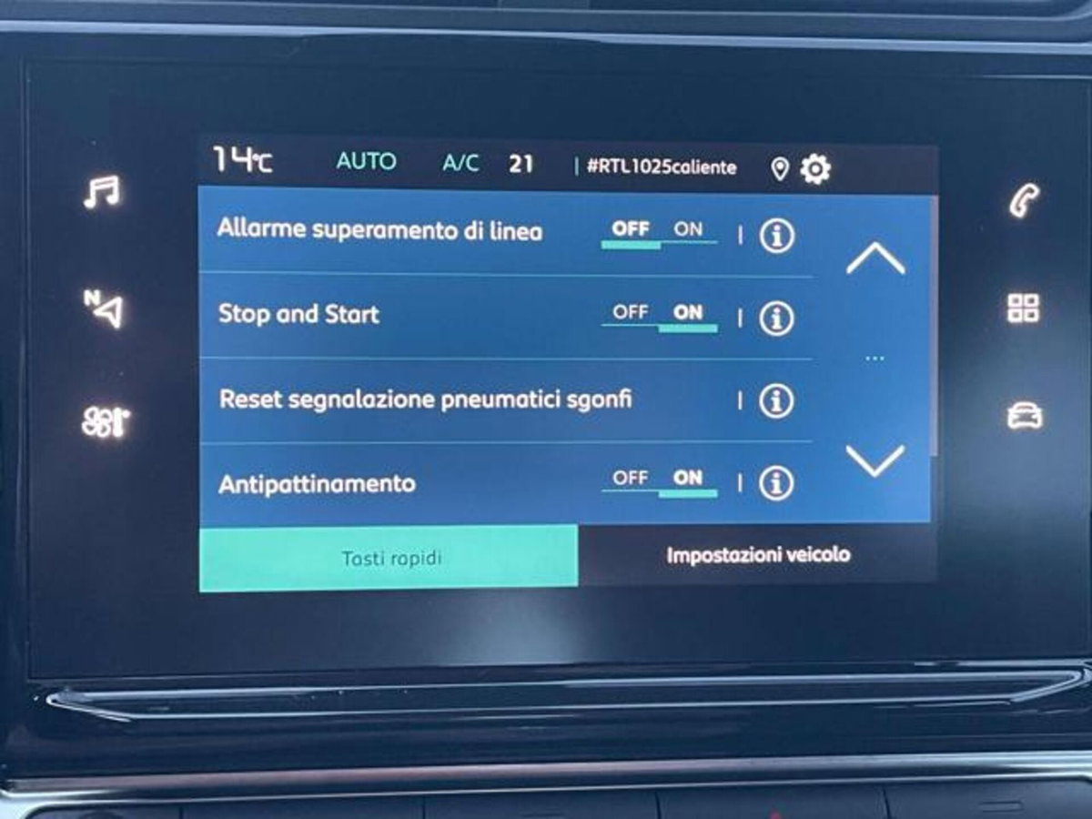 Citroen C3 BlueHDi 100 S&S Feel Pack (10)