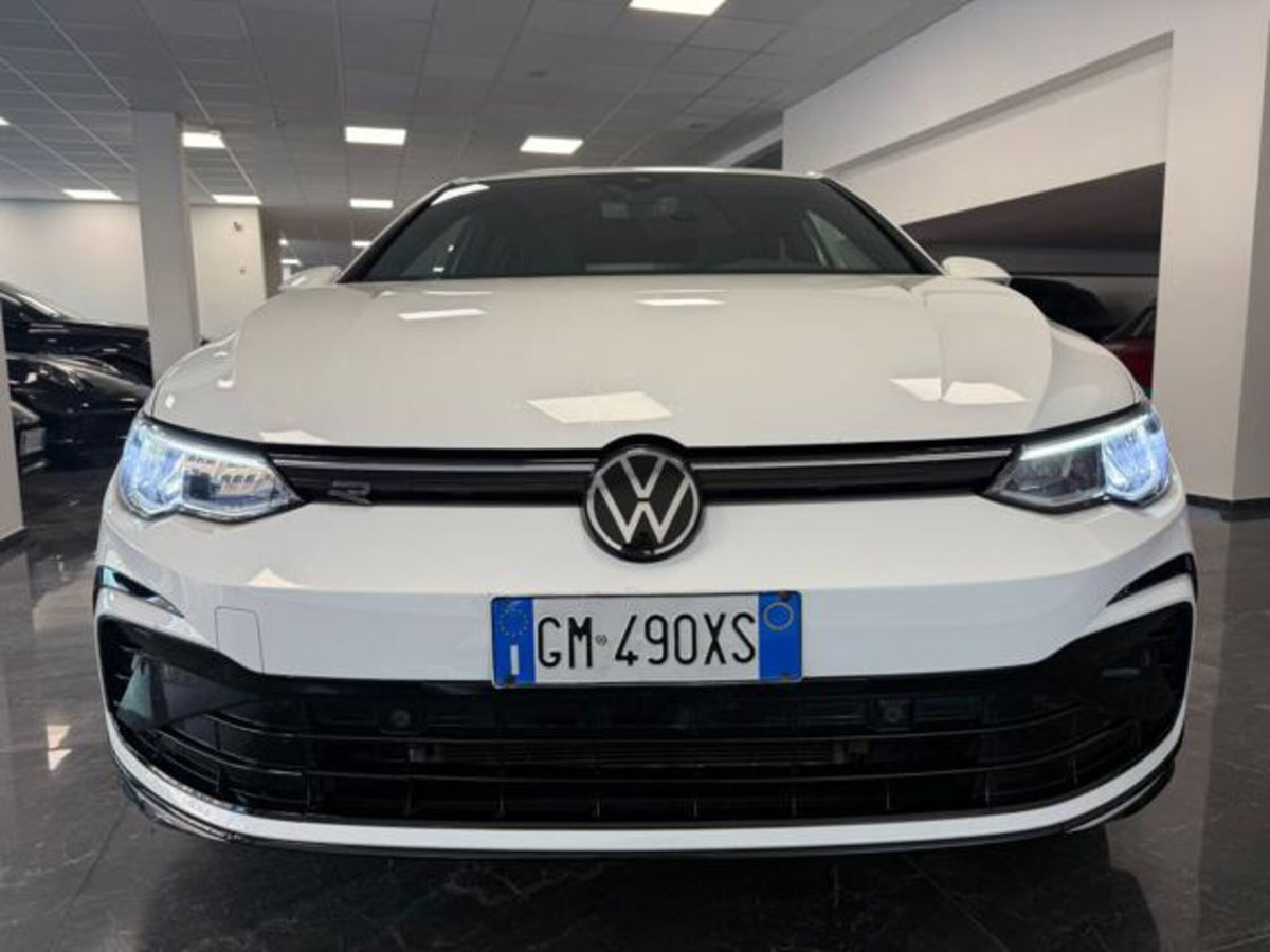 Volkswagen Golf Variant 2.0 TDI 150 CV DSG SCR 4Motion R-Line (10)