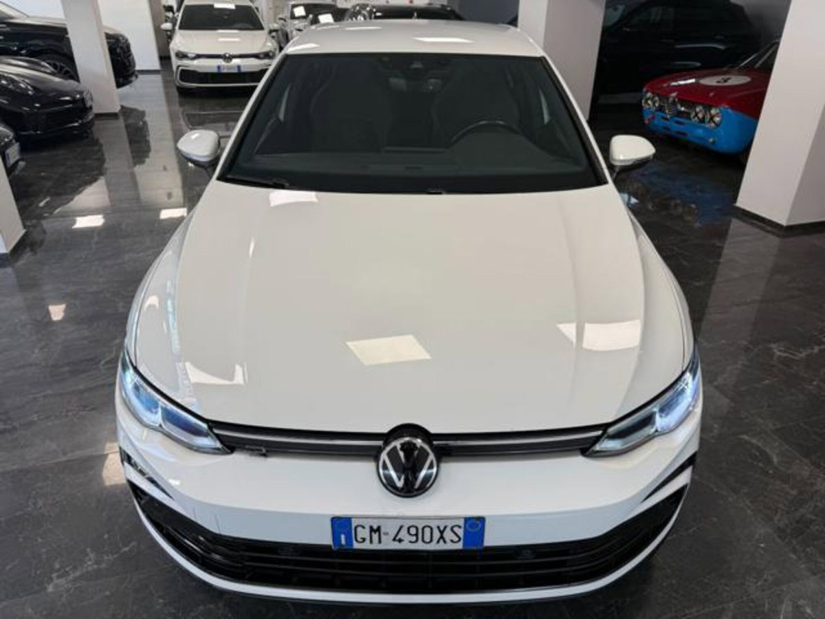 Volkswagen Golf Variant 2.0 TDI 150 CV DSG SCR 4Motion R-Line (11)