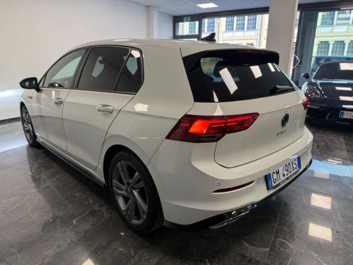 Volkswagen Golf Variant 2.0 TDI 150 CV DSG SCR 4Motion R-Line (4)