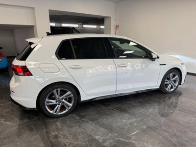 Volkswagen Golf Variant 2.0 TDI 150 CV DSG SCR 4Motion R-Line (8)