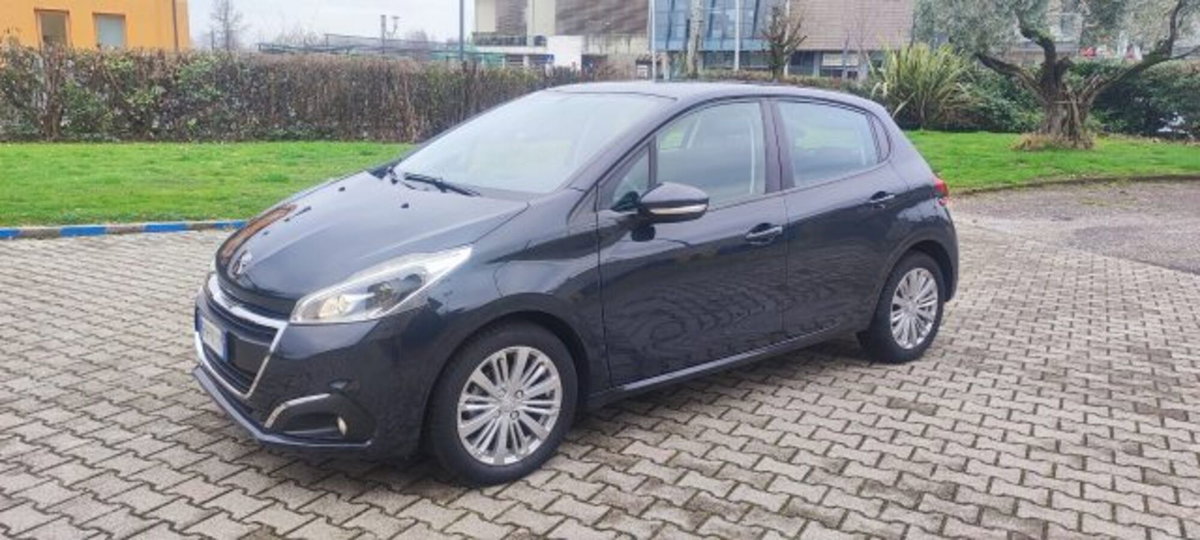 Peugeot 208 82 5p. GPL Allure