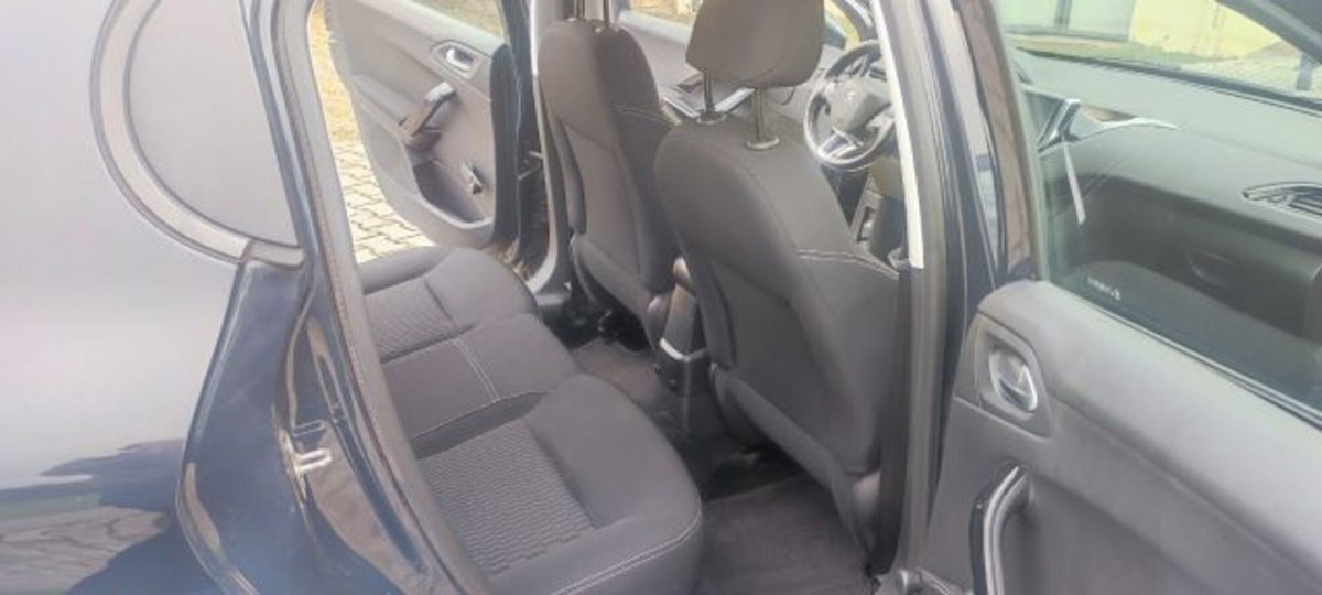 Peugeot 208 82 5p. GPL Allure (16)