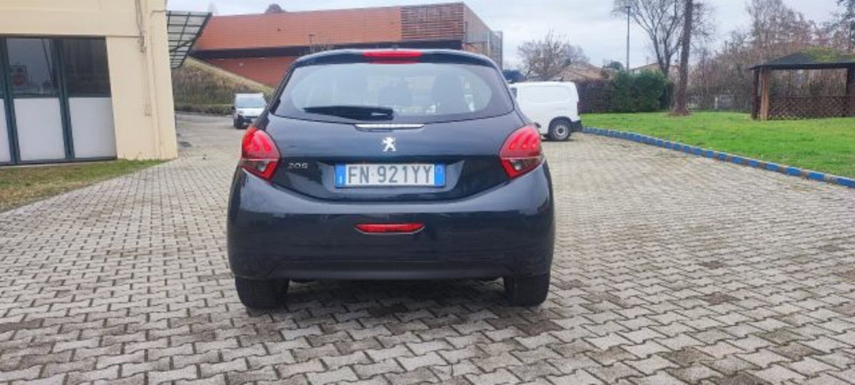 Peugeot 208 82 5p. GPL Allure (4)