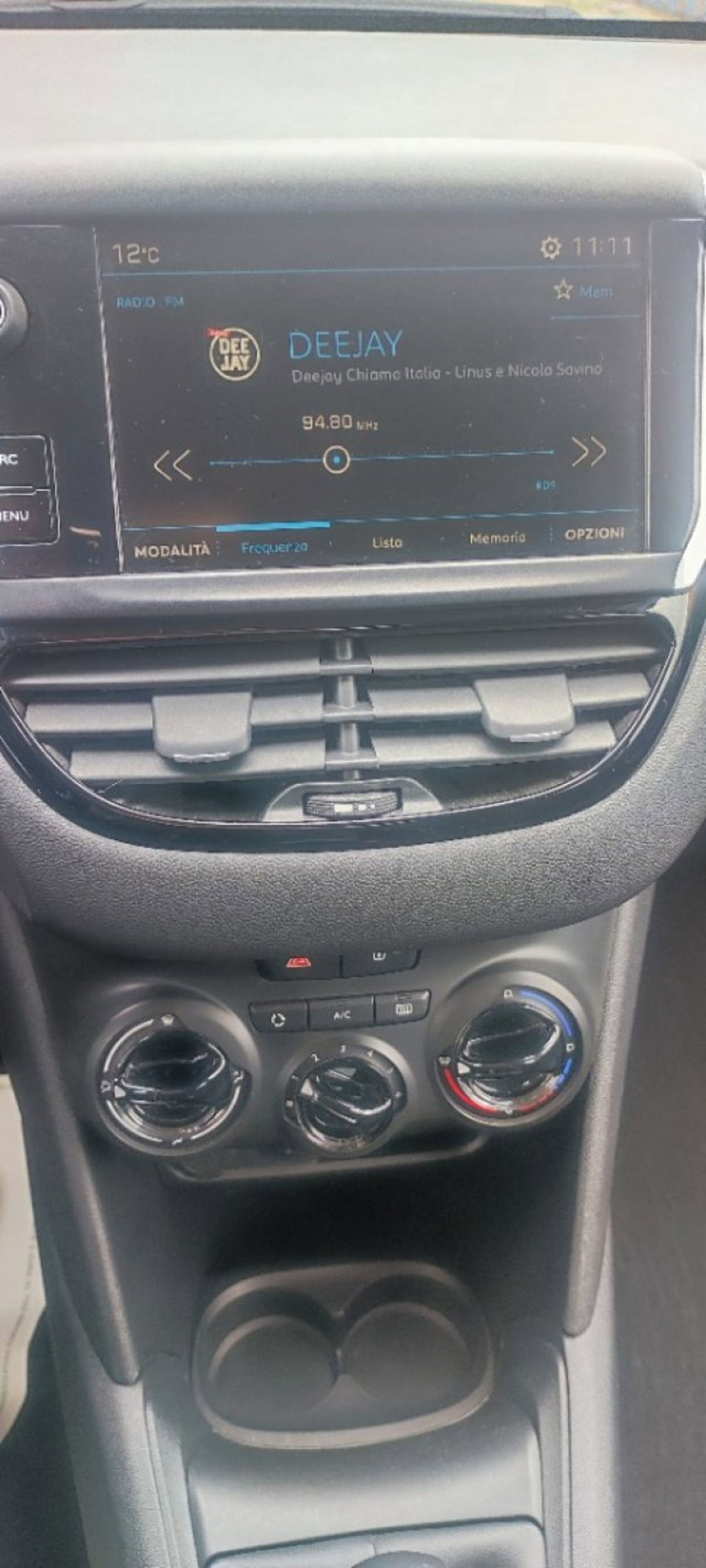 Peugeot 208 82 5p. GPL Allure (9)