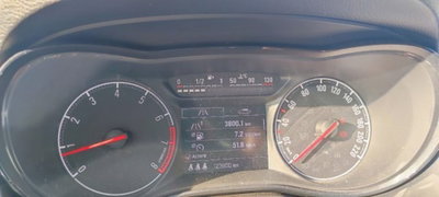 Opel Corsa Coupé 1.2 n-Joy (17)