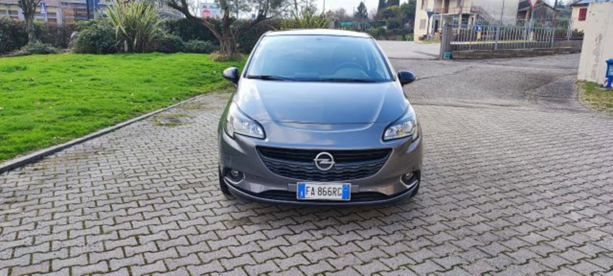 Opel Corsa Coupé 1.2 n-Joy (8)