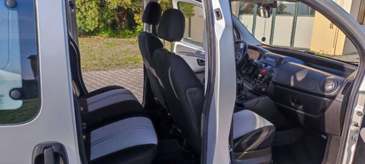 Fiat Qubo 1.3 MJT 95 CV Lounge (14)