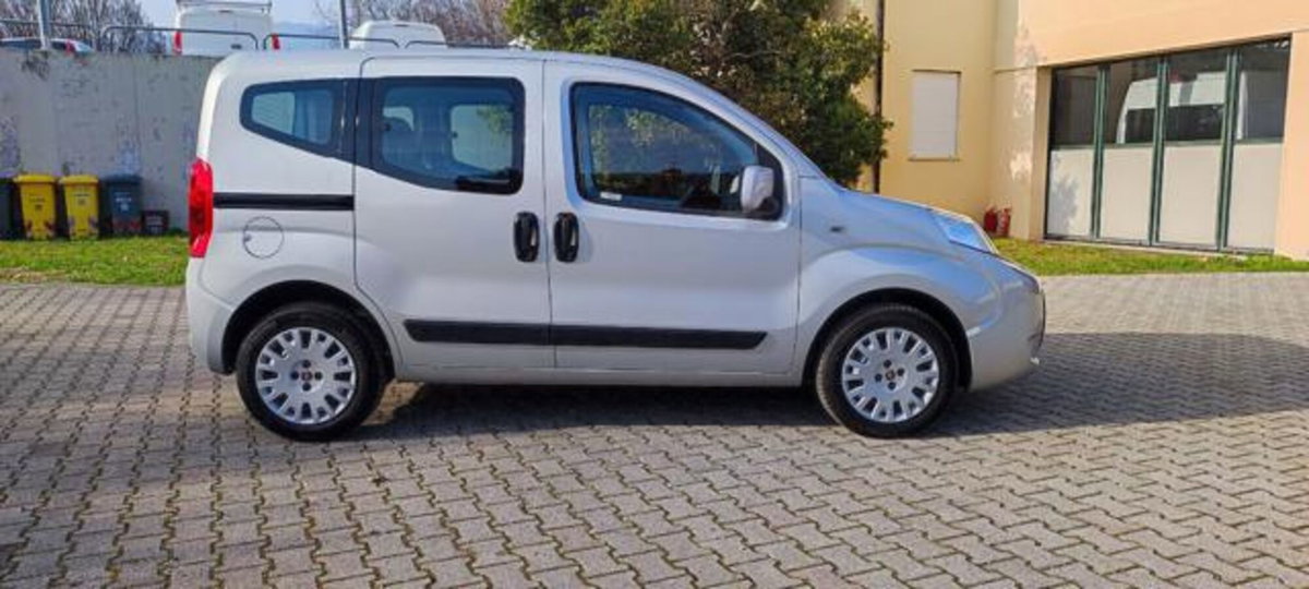 Fiat Qubo 1.3 MJT 95 CV Lounge (6)