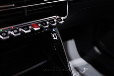 Peugeot 208 50 kWh Active (20)
