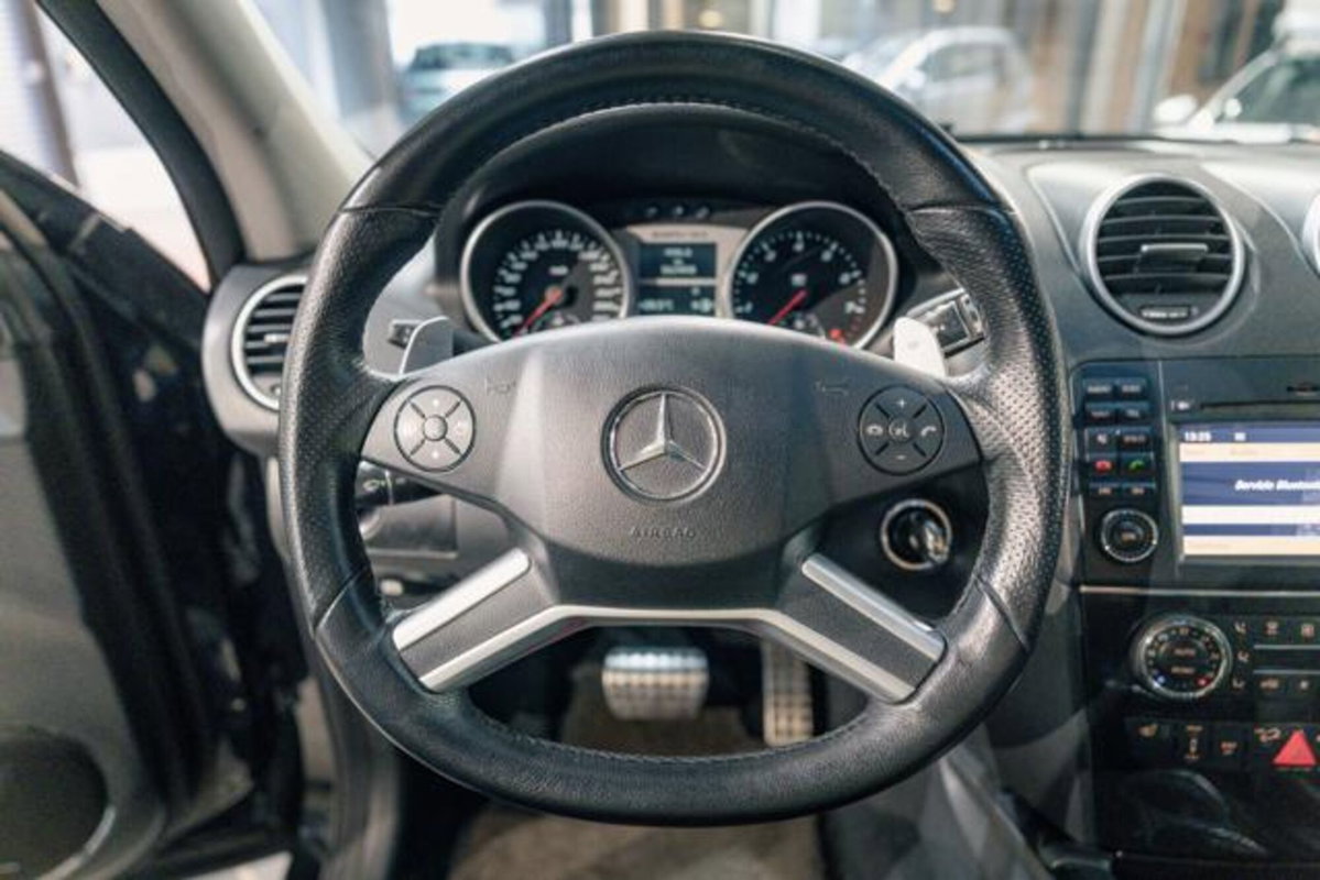 Mercedes-Benz Classe ML 63 AMG (13)
