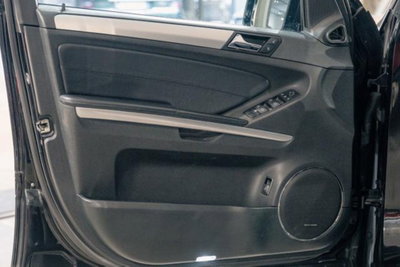 Mercedes-Benz Classe ML 63 AMG (18)