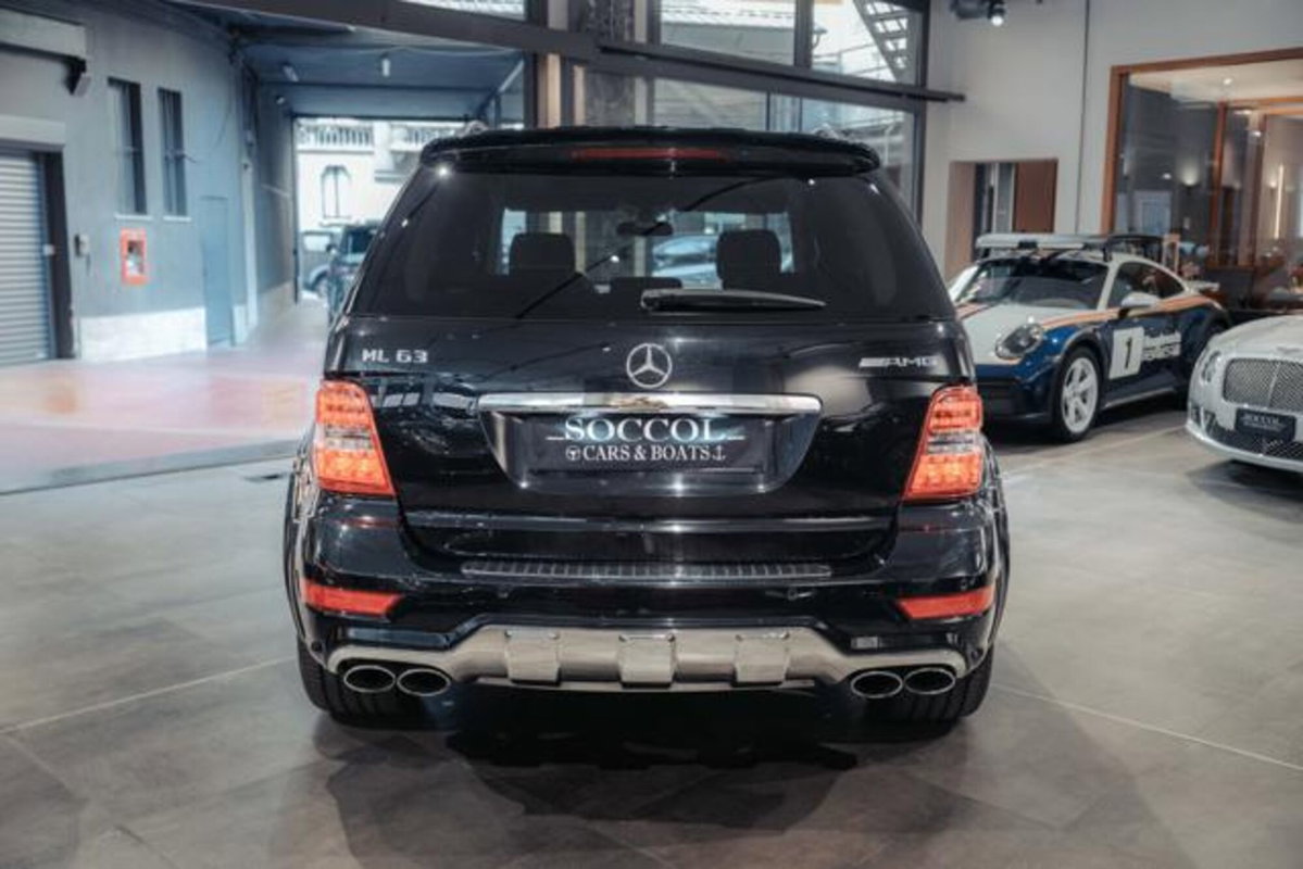 Mercedes-Benz Classe ML 63 AMG (6)