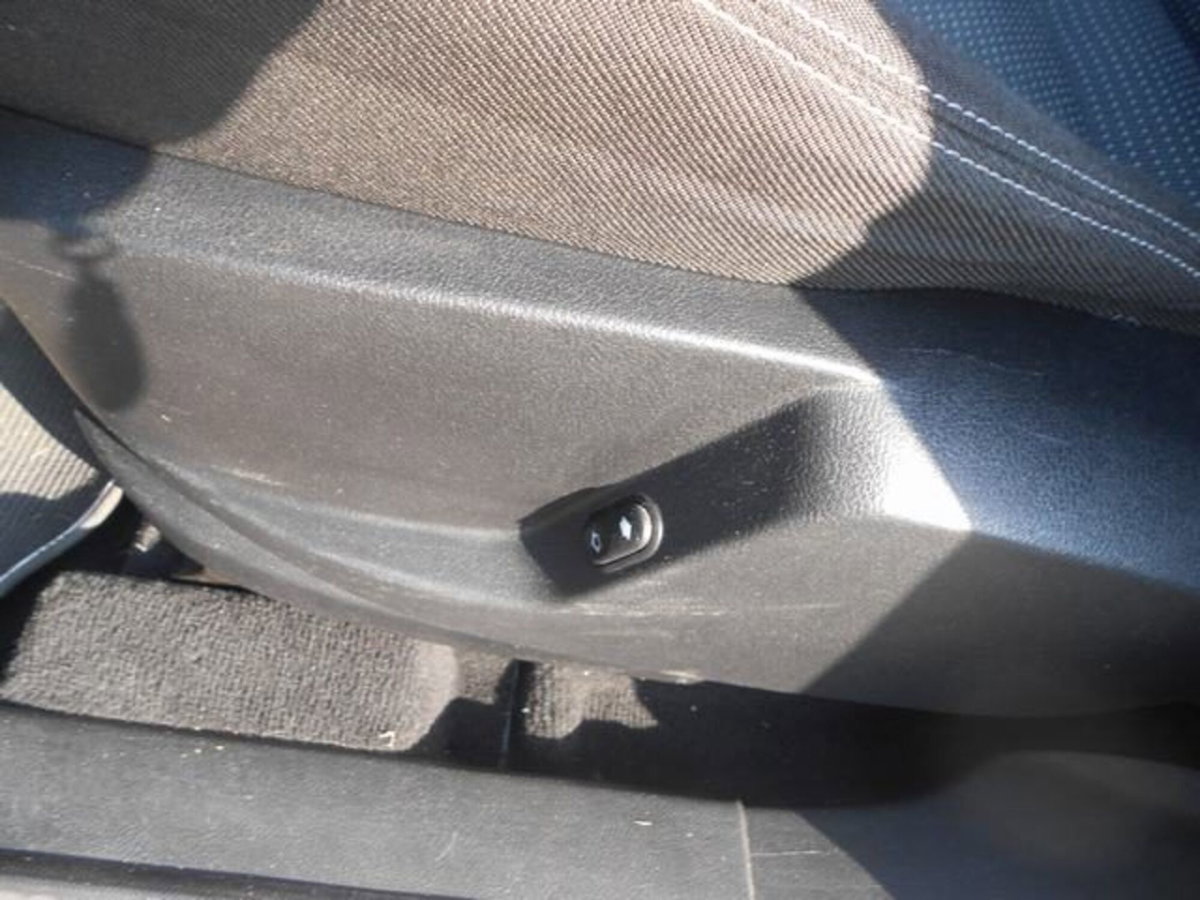 Ford S-Max 2.0 TDCi 163CV Powershift New Titanium (10)