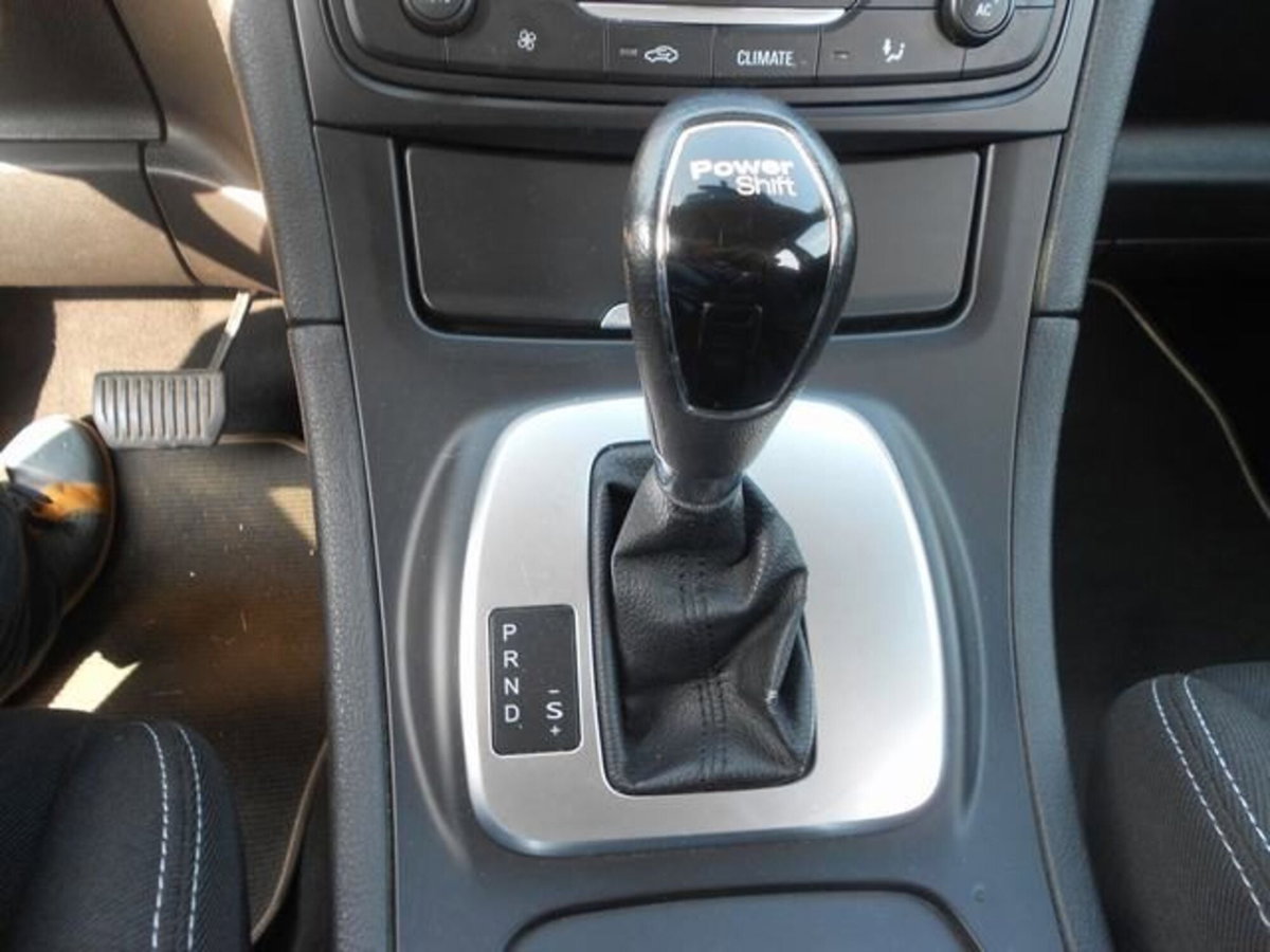 Ford S-Max 2.0 TDCi 163CV Powershift New Titanium (14)