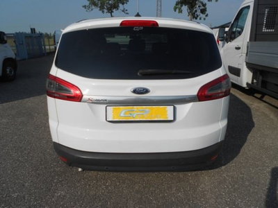 Ford S-Max 2.0 TDCi 163CV Powershift New Titanium (4)