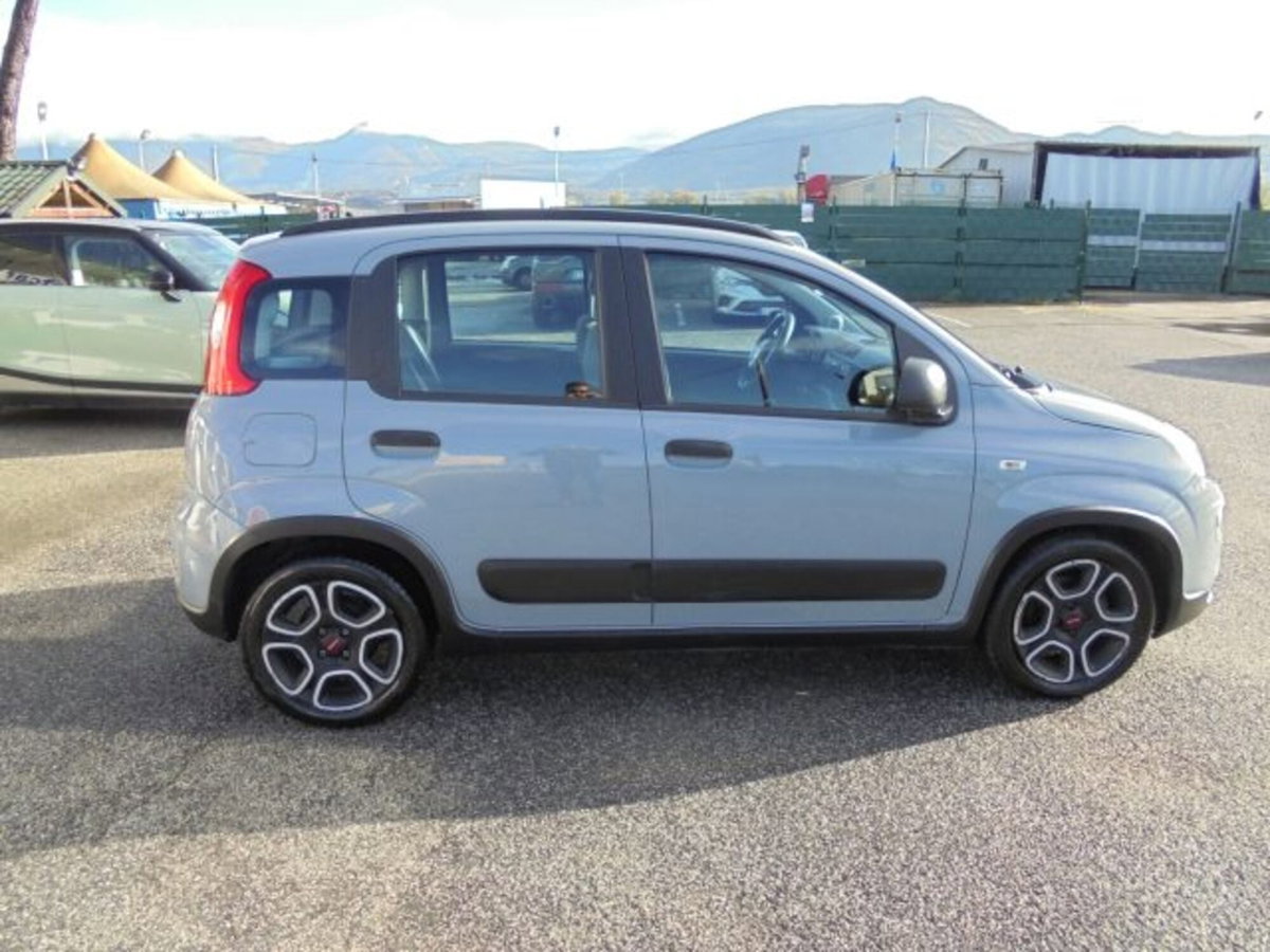 Fiat Panda 1.0 firefly hybrid s&s 70cv 5p.ti (16)
